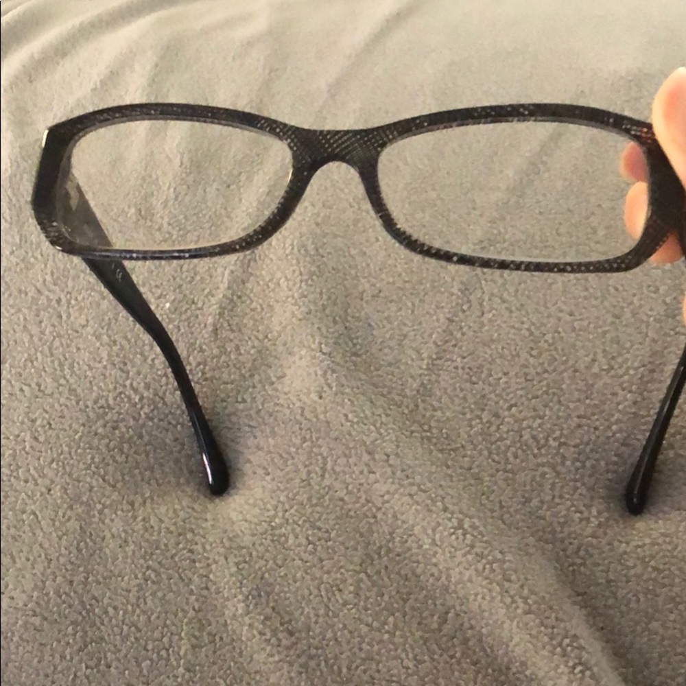 Chanel reading frames - Picture 4 of 7